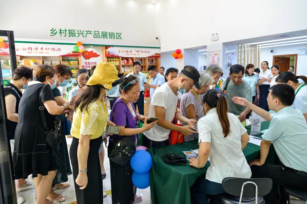 好消息！郵政鄉(xiāng)村振興產(chǎn)品展銷館正式啟動