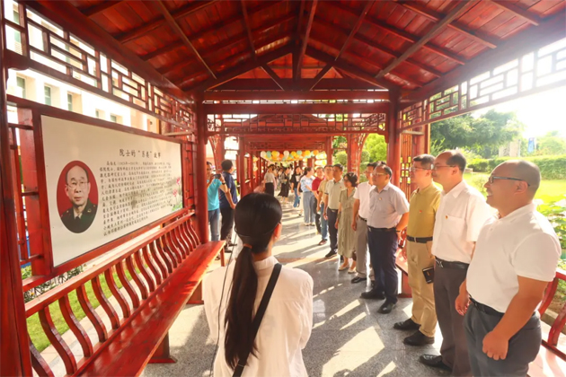 黨工融合謀發(fā)展，廉潔自律樹(shù)清風(fēng)